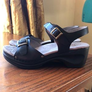 Sanita Sandals. Brand new. Never worn. Size 38.